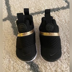 Brand new Nike toddler shoes